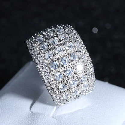 New Luxury Fashion Round Moissanite Diamond Ring Engagement Ring for Women Lady Anniversary Gift Jewelry Christmas Gift