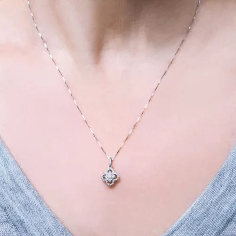 0.25 CT. T.W. I-I1 14K White Gold Diamond Flower Pendant