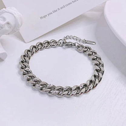 8.5Mm Wide Adjustable Curb Link Chain Bracelet Inlay Delicate Cubic Zirconia CZ Stone for Women Girls Titanium Steel Chunky Cuban Curb Chain Bracelets Bangle Lady Jewelry Silver / Gold