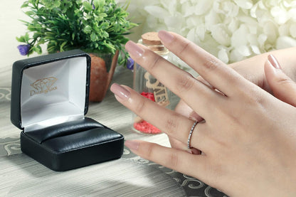 0.09 Carat (Ctw) round Black & White Alternate Diamond Dainty Stackable Wedding Band for Women in Gold