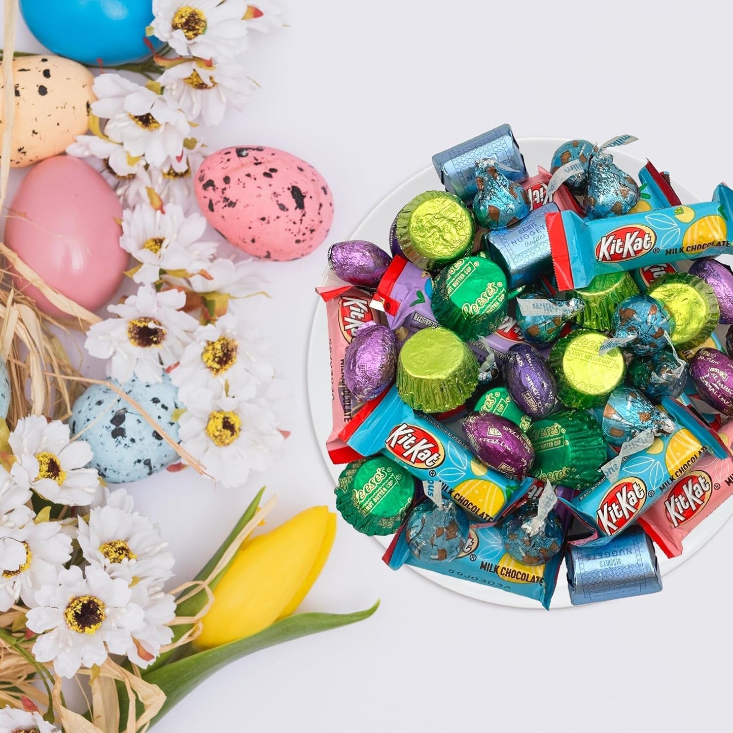 Easter Chocolate Candy Mix - HERSHEY'S NUGGETS, KITKAT, ROLO, Peanut Butter Hearts, 3-Pound Variety Pack - about 130 Pieces