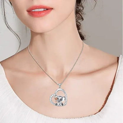 Exquisite Fashion Love Necklace European and American Women Elephant Pendant Necklace New Animal Jewelry Accessories Gift Diamond Necklace Women's Valentine's Day Thanksgiving Anniversary Gift