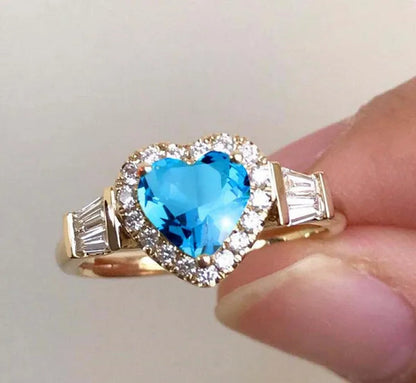 4 colors elegant and noble fashion heart-shaped zirconia ring sea blue heart-shaped inlaid ladder zirconia ring engagement wedding anniversary banquet birthday Christmas gift romantic bride wedding eternal jewelry ring (size 5-12)