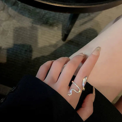 Fashion Exquisite Sterling Flash Diamond Micro Set Women's Snake Diamond Ring Bride Princess Engagement Ring Jewelry