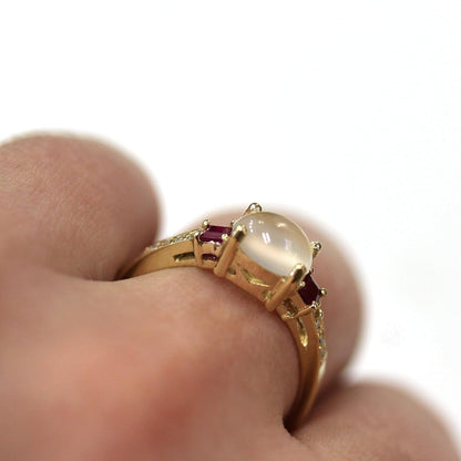 Solid 18K Yellow Gold 2.65 Ctw Natural Cabochon Moonstone, Red Ruby and Diamond 3 Stone Engagement Ring for Women 6 Mm - Handmade in USA - July Birthstone - Size 8.75 US