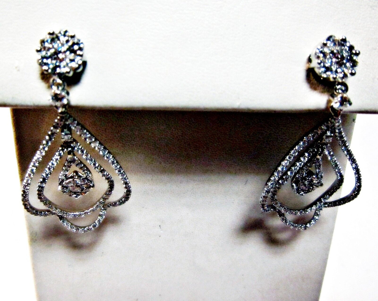 2.00 CT F COLOR VS1/2 CLARITY GRADE DIAMOND EARRING ROUND SHAPE 18 K WHITE GOLD