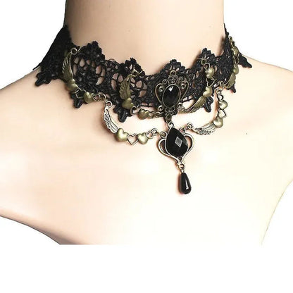Black Lace Necklace Chokers Vintage Style Female Gothic Wedding Red Rose Crystal Diamond Pendant Collarbone Necklaces Chain Accessories for Women Girls