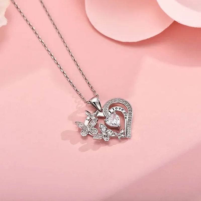 Exquisite Fashion Creative Women's Butterfly Necklace Crystal Butterfly Jewelry Love Pendant Butterfly Necklace Women's Wedding Jewelry Birthday Party Anniversary Gift Jewelry