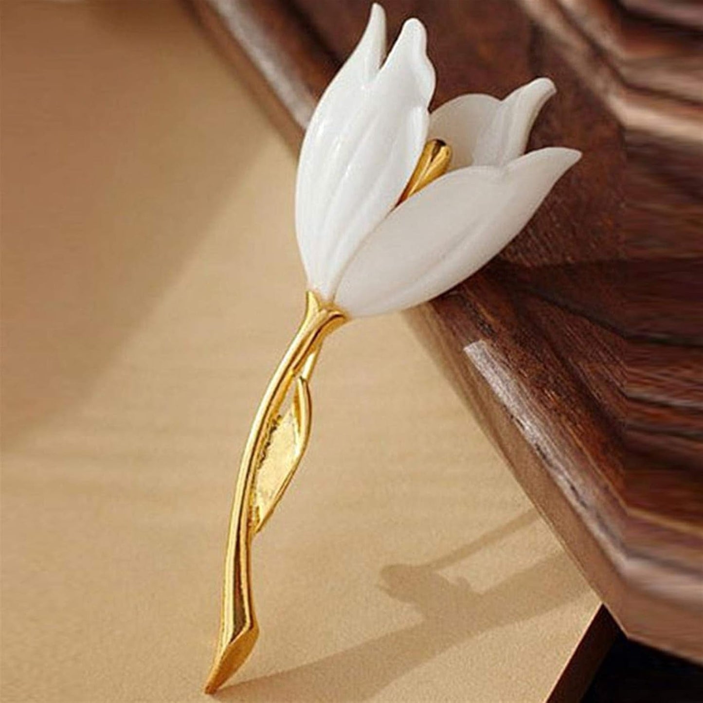 Travet White Gold Tulip Flower Brooch Pin Large Tulip Lapel Pin for Sweater Coat
