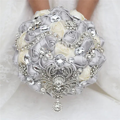 Shiny Luxury Rhinestone Brooch Pendant Wedding Bouquet 21CM Silk Rose Flower Diamond Bridal Bouquet Handmade Bridesmaid Holding Flowers