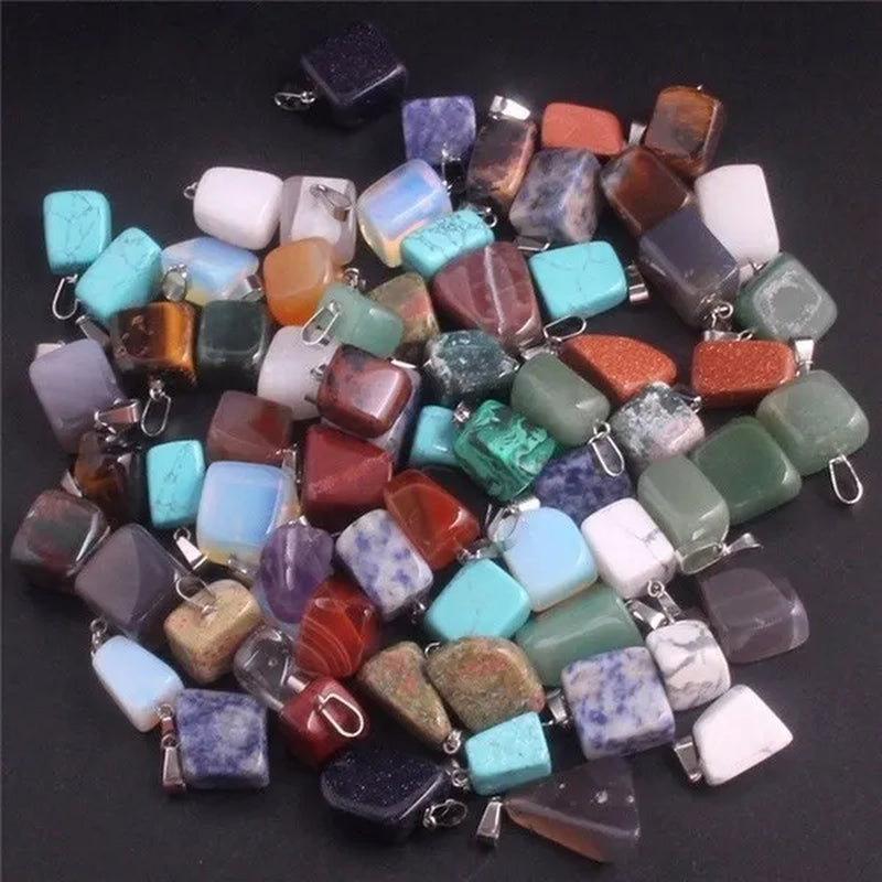 3/6/12/30 PCS Irregular Shape Chakra Stone Pendant Natural Crystal Quartz Stone Pendant Healing Crystal Gem Pendant for Women Girls