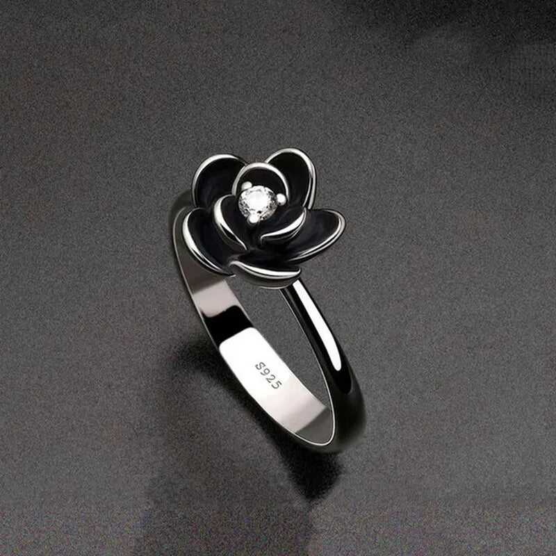 Simple Ladies Antique Silver Black Rose Flower Floral Ring for Women Female Wedding Engagement Party Jewelry Christmas Gift