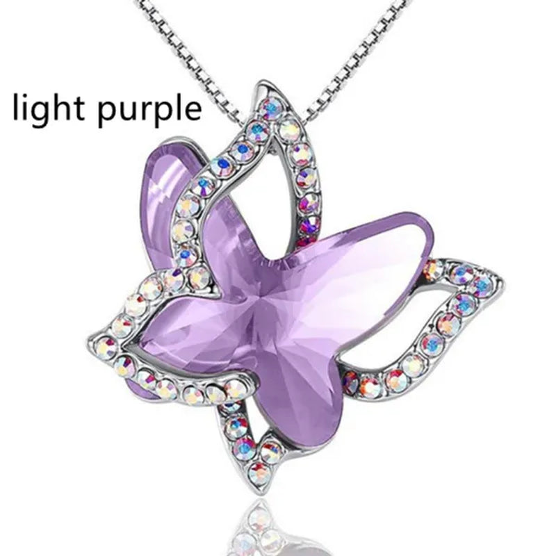 Fashion Crystal Butterfly Necklace Zircon Hollow Out Butterfly Pendant Engagement Necklaces for Women Insect Butterfly Jewelry Charm Accessories Birthday Party Anniversary Gift