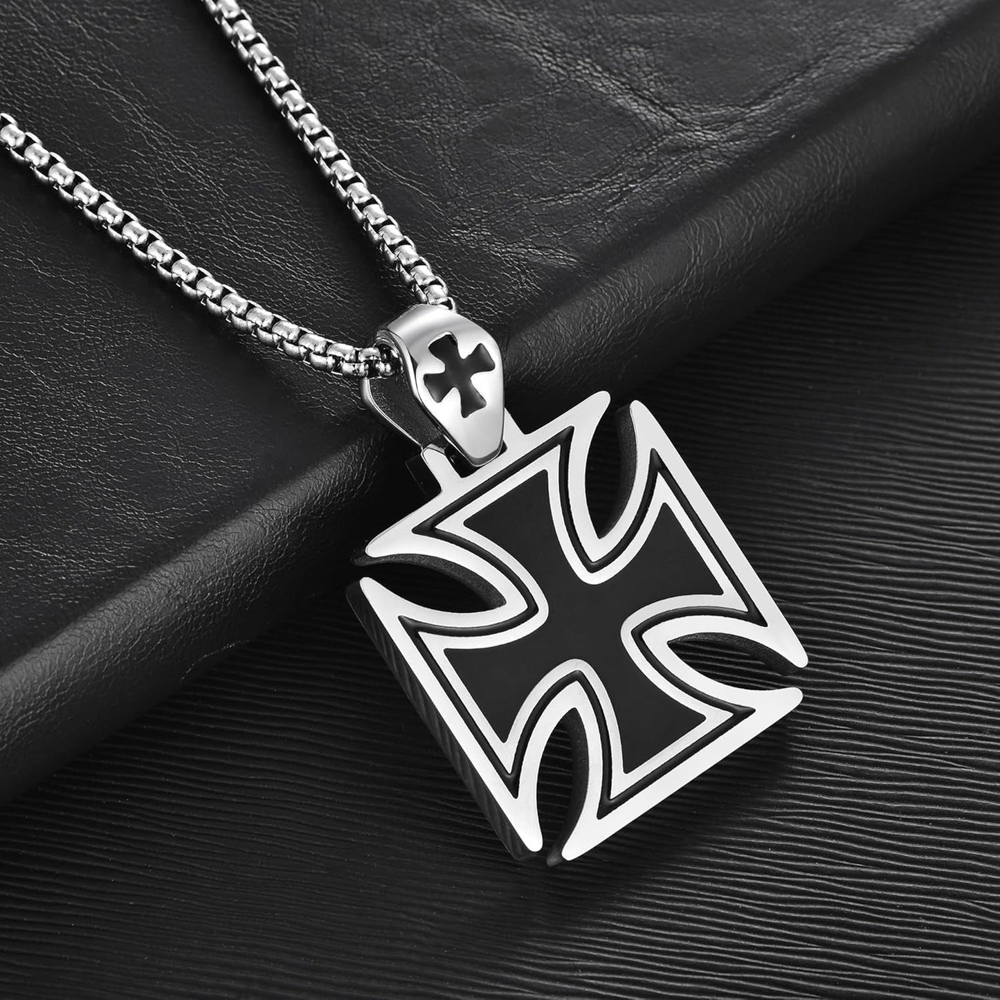 Stainless Steel Templar Knight Cross Pendant Biker Mens Womens Necklace 24Inch Chain Silver
