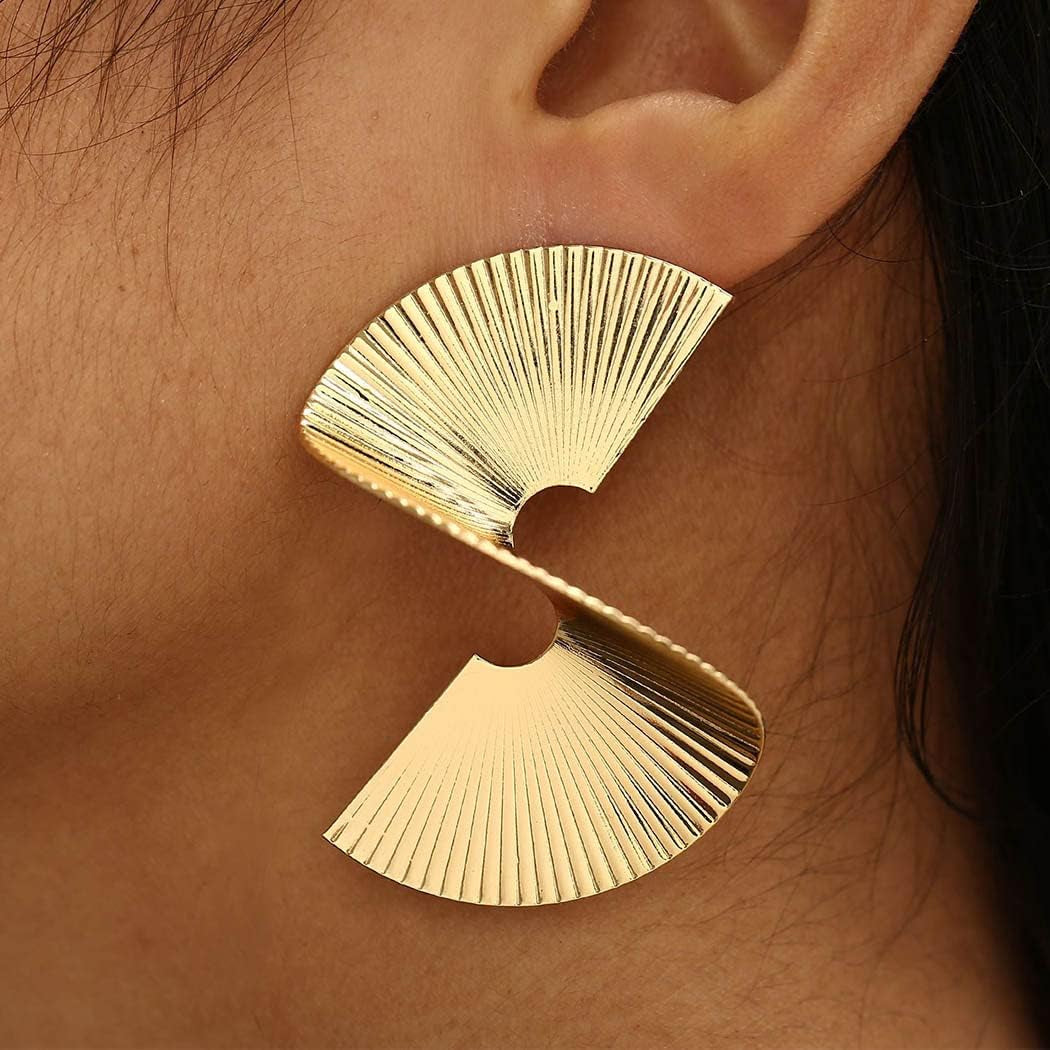 Gold Zinc Geometric Earrings Exaggerated Statement Earrings Punk Stylish Sectored Twisted Earring Jewelry for Women and Girls