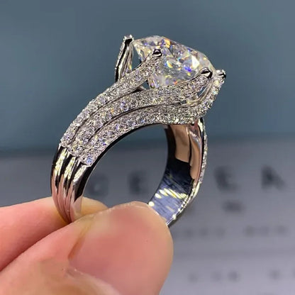 Luxury Design Creative Women's silver-plated White Sapphire Crystal Ring Diamond Infinity Corss Ring Elegant Bridal Wedding Engagement Ring Valentine's Day Party Birthday Anniversary Gift Jewelry Size 5-11