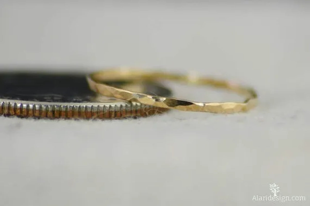 Stylish Ultra-Thin 925 Sterling Silver Stackable Rings 14K Hammer Rring Size 6-10