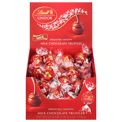 LINDOR Milk Chocolate Candy Truffles, Milk Chocolate with Smooth, Melting Truffle Center, 25.4 Oz., 60 Count