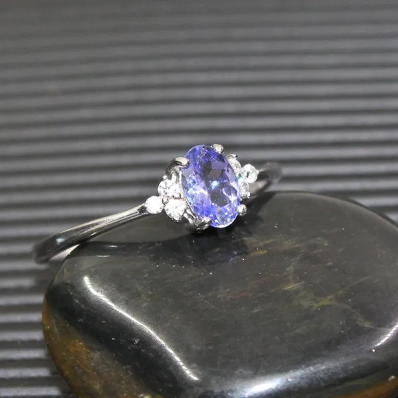 Fashion Silver Gemstone Wedding Ring 4 Mm * 6 Mm Flawless Natural Tanzanite Silver Ring Solid 925 Silver Tanzanite Ring Romantic Gift for Woman