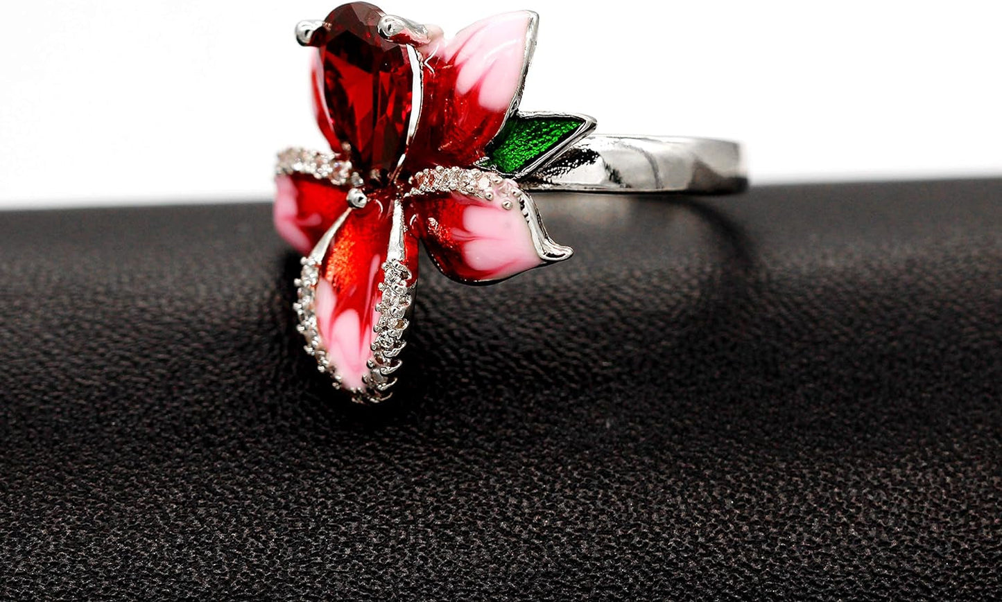 Girl'S Beautiful Red Enamel Rose Ring for Women Blossom Flower Rings with Pear Cut Cubic Zirconia Cocktail Summer Ring RA627