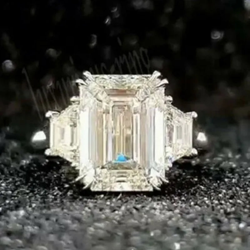 Gorgeous Square Cut White Sapphire Rings for Women Party 925 Sterling Silver 2 Stone Crystal Side Stone Rings Proposal Fine Jewelry