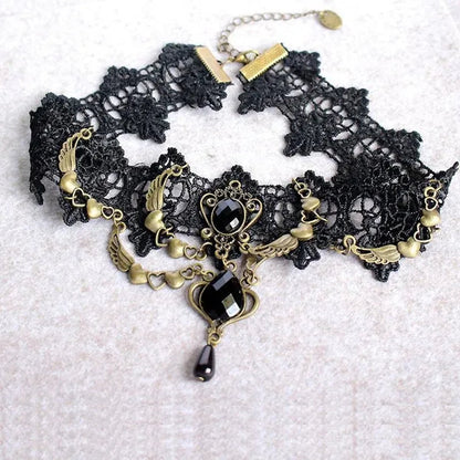Black Lace Necklace Chokers Vintage Style Female Gothic Wedding Red Rose Crystal Diamond Pendant Collarbone Necklaces Chain Accessories for Women Girls