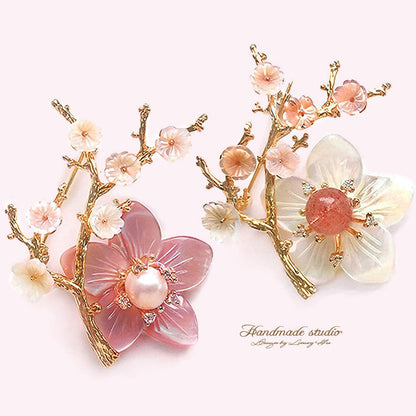 Brooches for Women with Crystal, Pink Flower, Rhinestone Brooches Pins Elegant Jewelry Blossom Fashionable Gifts Ladies Bouquet Brooches Pin for Birthday, Party, New Year, Wedding