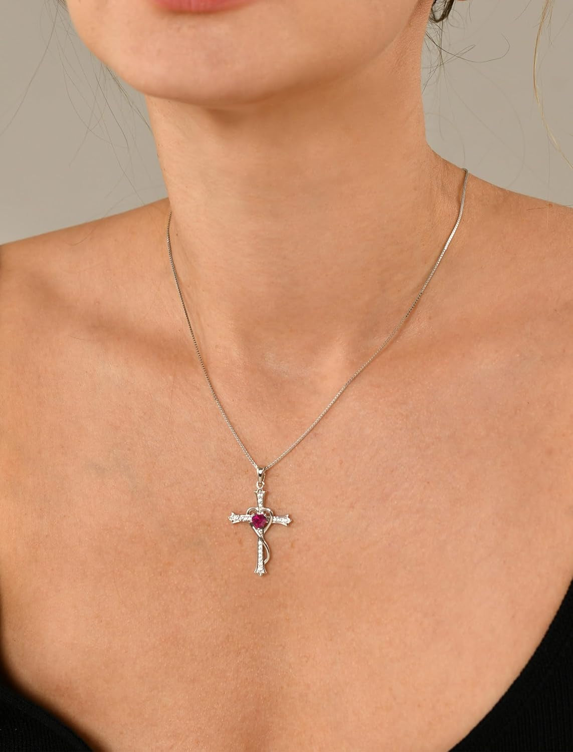 Women'S Heart Cross Necklace 925 Sterling Silver Cubic Zirconia Knot Pendant Crucifix Jewelry for Women