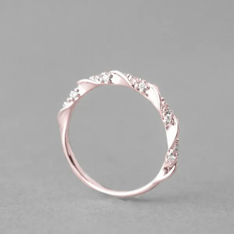 Simple and Exquisite Fashion Three-color Rose Gold Gold Silver Women's Ring, Cute Princess Ring Elegant Promise Ring, The Best Choice for Girlfriend Gifts. Size US5-11