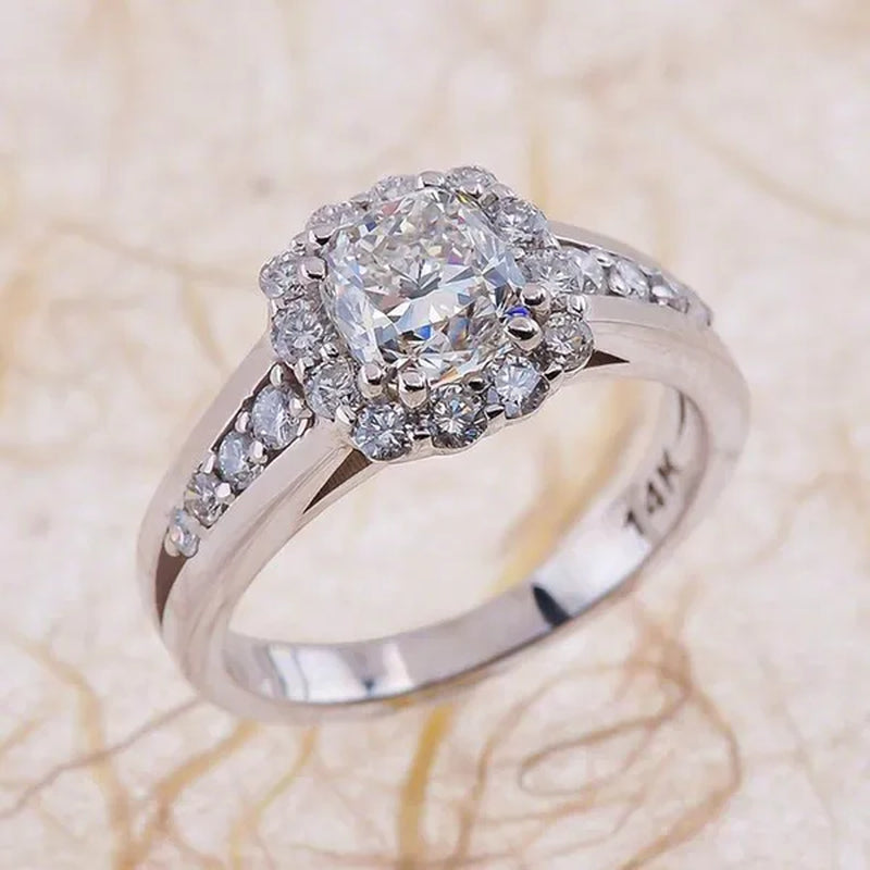 Exquisite Silver Plated Ring Geometry Zircon White Square Women's Ring Water Zircon Ring Accessories Engagement Anniversary Prom Cocktail Party Gift Size 5-11