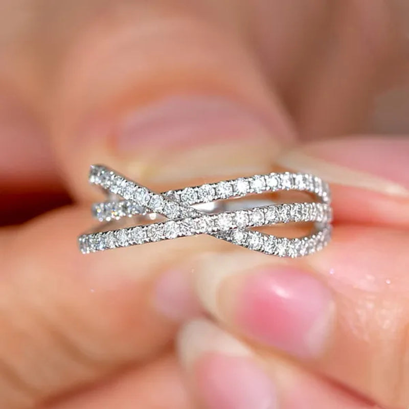 Women'S Fashion 925 Sterling Silver Twisted White Sapphire Ring Elegant Female Bride Proposal Engagement Wedding Diamond Rings for Women Bride Jewelry Party Gift