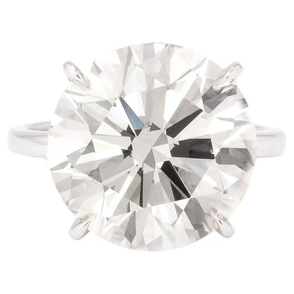 Magnificent 11.07 Carat GIA Round Brilliant Diamond Platinum Engagement Ring